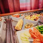 雷赫公园酒店 酒店 3*