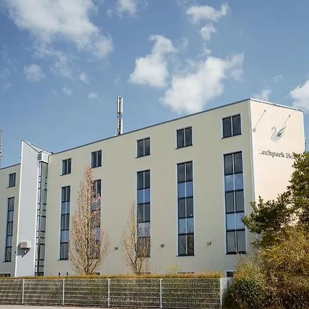 Lechpark Hotel 3*